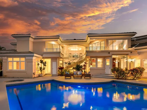 4528 Kolohala St, Honolulu, HI 96816