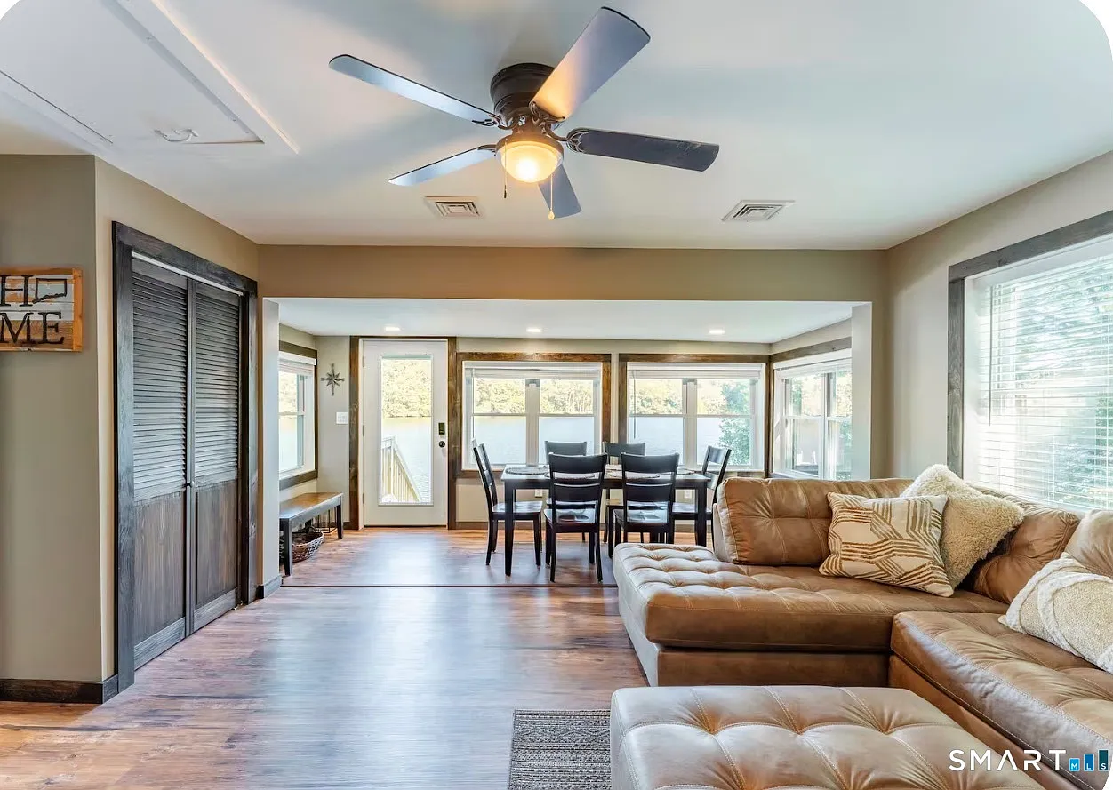 2 bed, 1.0 bath, 810 sqft, $3,000 — Photo 3
