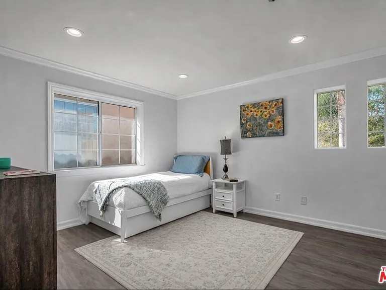 10824 Westminster Ave — Photo 14