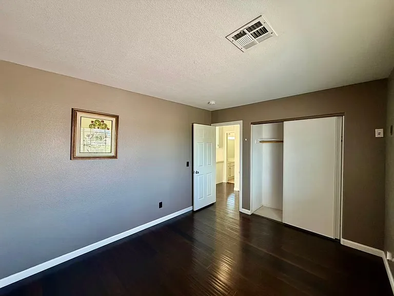 11008 Rusty Ray Dr — Photo 12