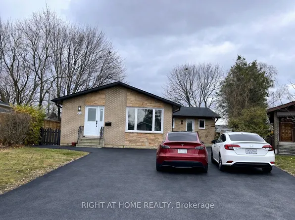 809 Helen Cres, Pickering, ON L1W 1V1