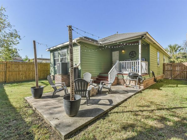 1314 E 34th St, Houston, TX 77022