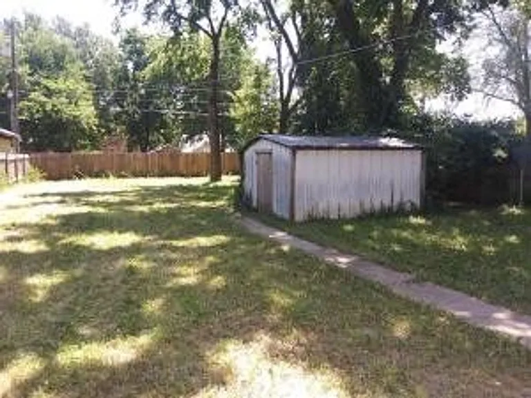 2124 N Arkansas Ave — Photo 16