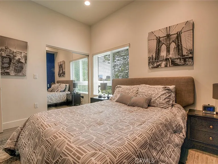 4461 Tujunga Ave #104 — Photo 14