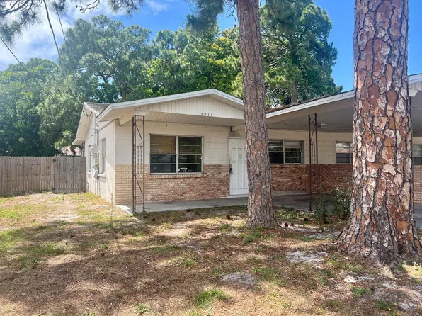 2912 24th St W, Bradenton, FL 34205