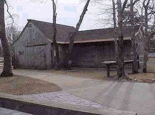 43 Old County Rd, West Tisbury, MA 02575