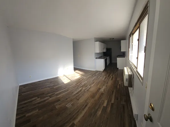 425 10th St N APT 5, La Crosse, WI 54601