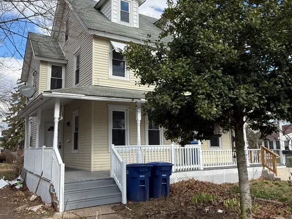 604 Spruce St, Delanco, NJ 08075