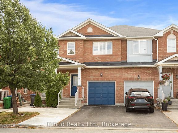 3rd image of 39 Flurry Cir