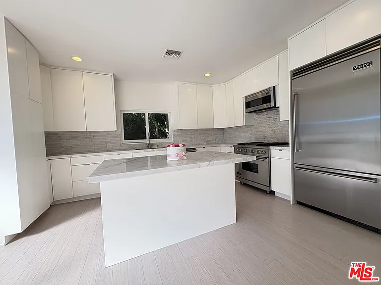 30370 Morning View Dr — Photo 9