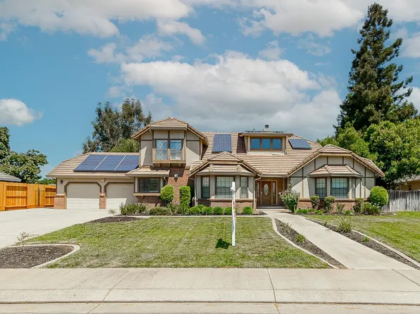 9925 Poppy Hills Dr, Oakdale, CA 95361