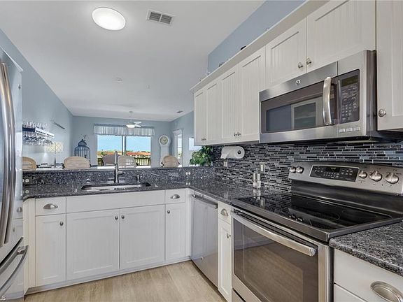 3rd image of 2750 Cypress Trace CIR #2634