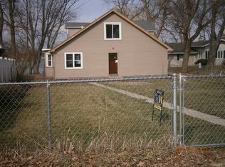 37354 N Bay Shore Rd, Lake Villa, IL 60046