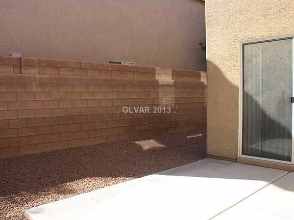 4th image of 4833 Shea Stadium Ave