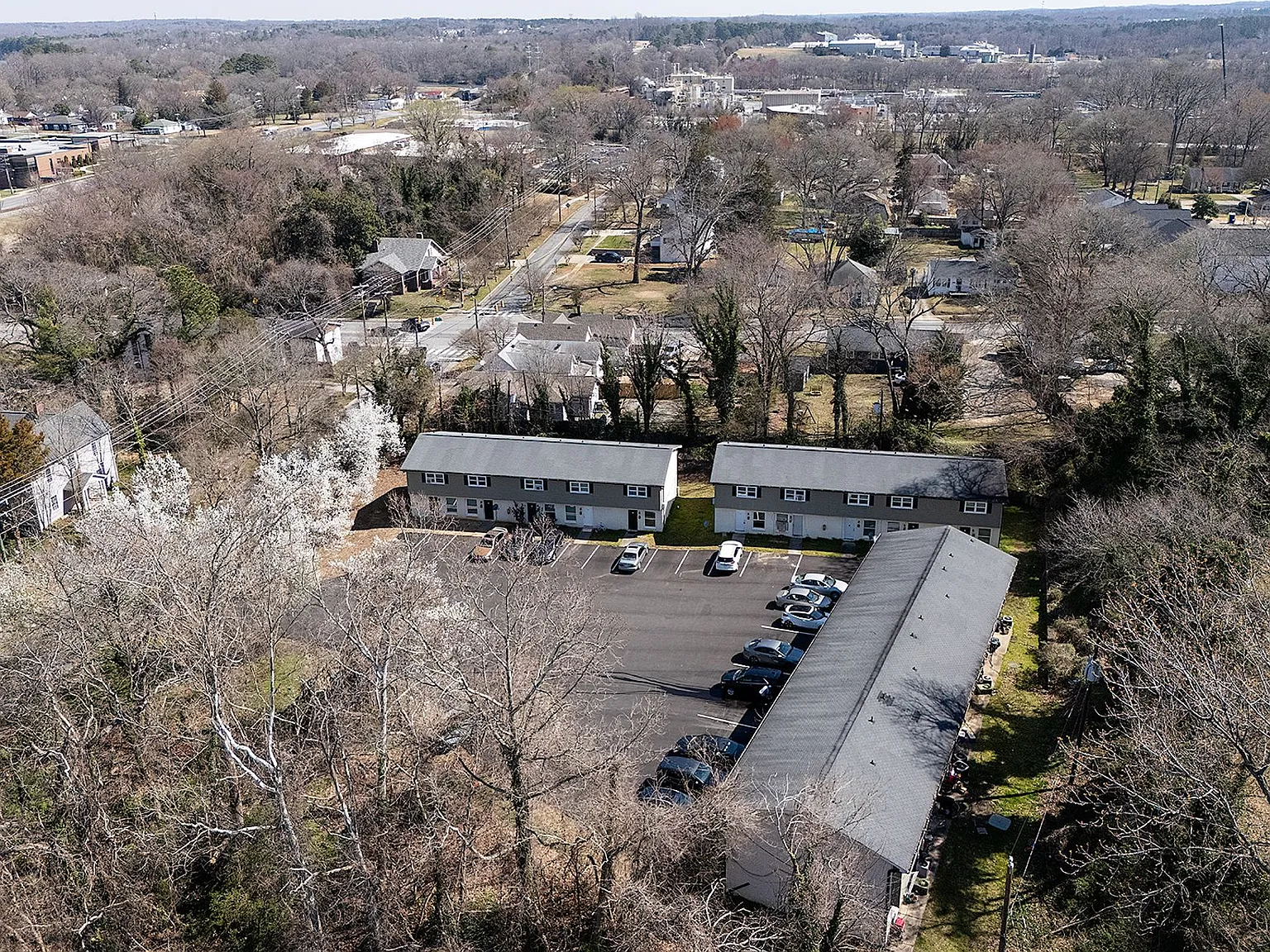 Catawba Avenue — Photo 4