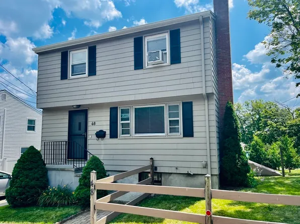 48 Hillis Rd, Hyde Park, MA 02136