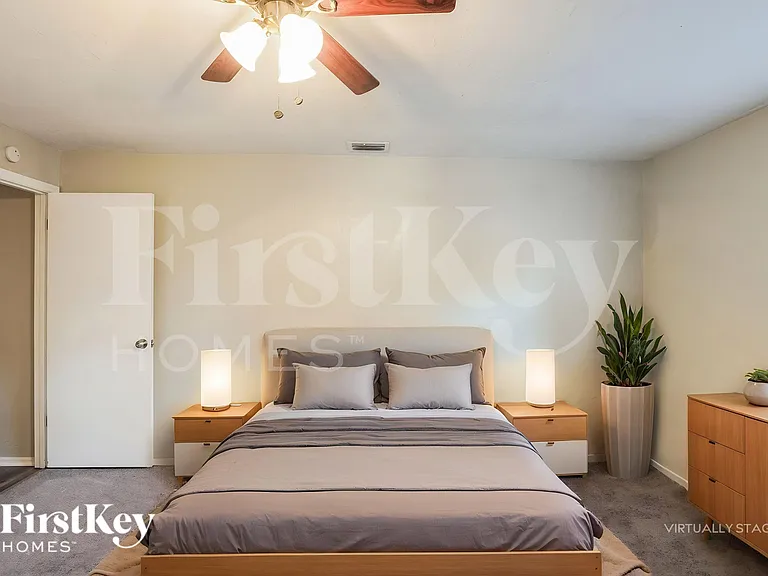 3017 Vista Palm Dr — Photo 9