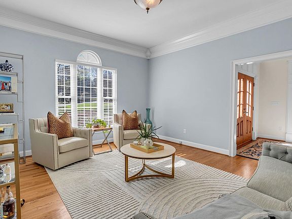 5th image of 11 Wilbrooke Way