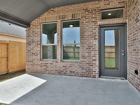 6th image of this home