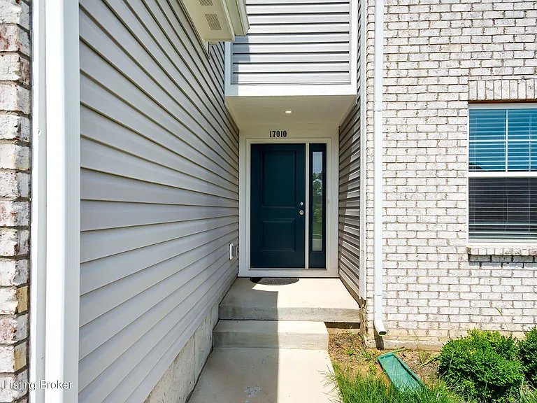 17010 Meander Way — Photo 7