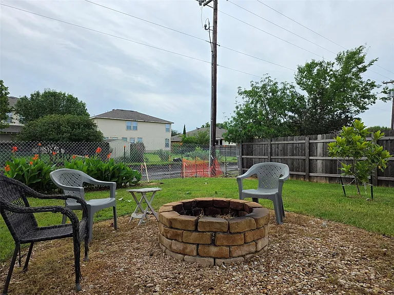 4017 Kerley Ct — Photo 28