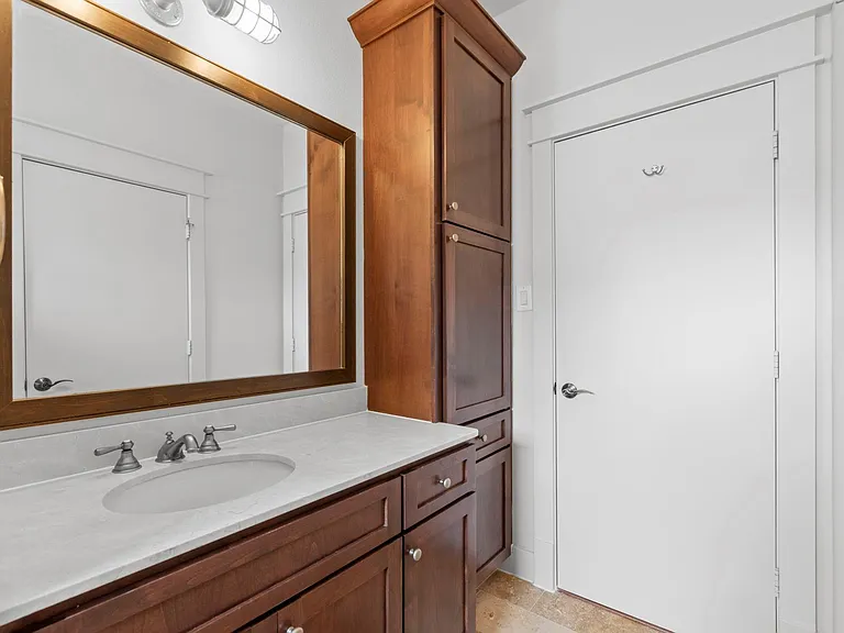 4503 Floyd St — Photo 32