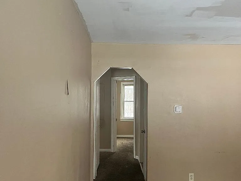 18516 Runyon St — Photo 5