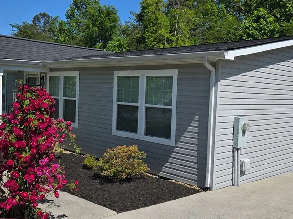 400 Contentment Ln, Knoxville, TN 37920