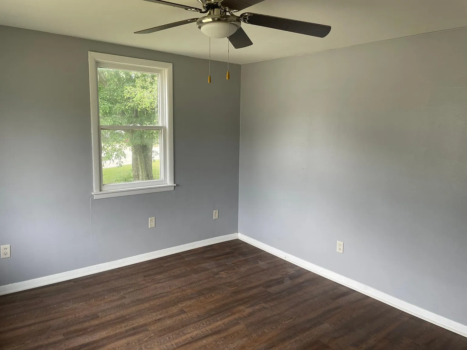 432 Elmwood Ave — Photo 3