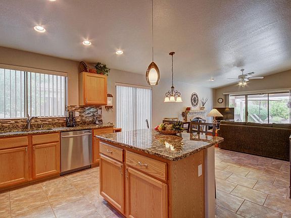 4th image of 6656 W Aurora Dr