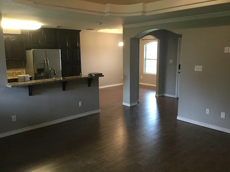 2909 Alice Ln — Photo 5