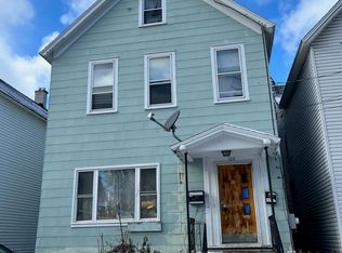 102 DeGraff Street, Schenectady, NY 12308