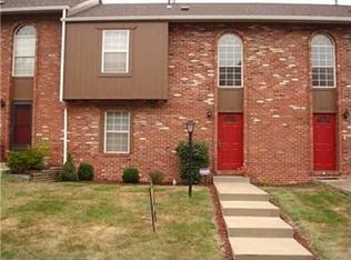 1702 Timberglen Dr, Imperial, PA