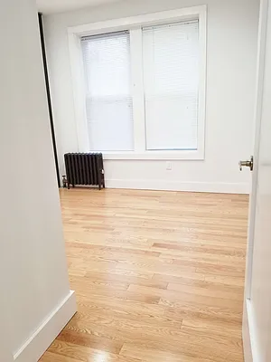 Rented by Azure Realty NY LLC | media 27