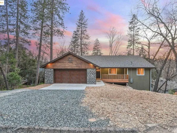 21880 Feather Riv, Sonora, CA 95370