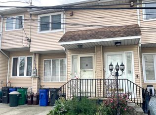 36 Houston Ln, Staten Island, NY 10302