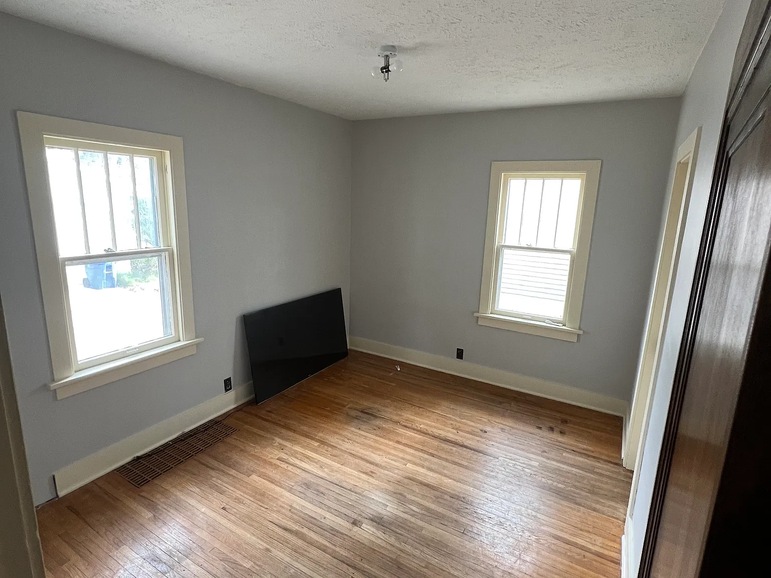 4 bed, 1762 sqft, $2,400 — Photo 4