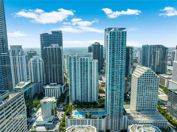 951 Brickell Ave APT 3601, Miami, FL 33131