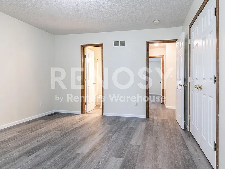 1500 Galway Ct — Photo 14