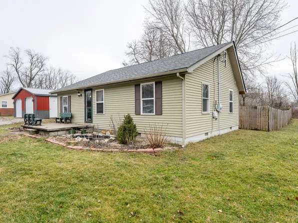 1126 Avenue E St, Greencastle, IN 46135