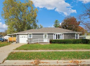 1100 Suzanne St, Rock Falls, IL 61071