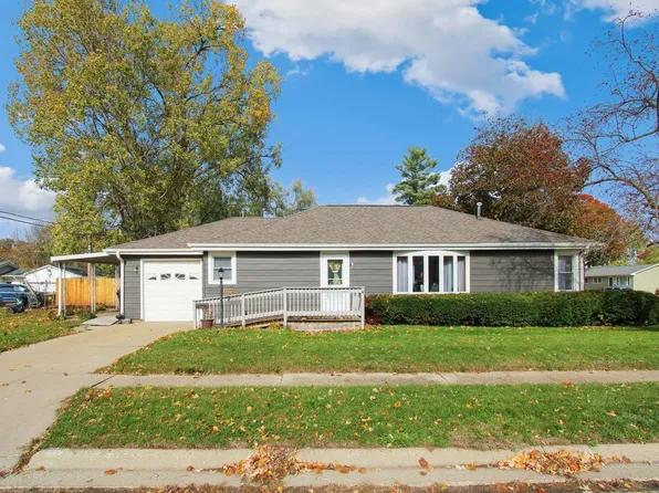 1100 Suzanne St, Rock Falls, IL 61071