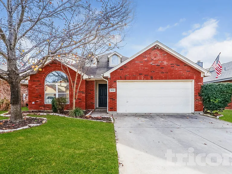 9036 Stillwater Trl — Photo 1