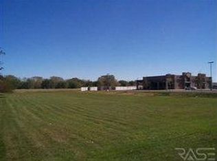 800 S Marion Rd, Sioux Falls, SD 57106