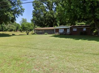 1622 Radio Station Rd, Newton, NC 28658