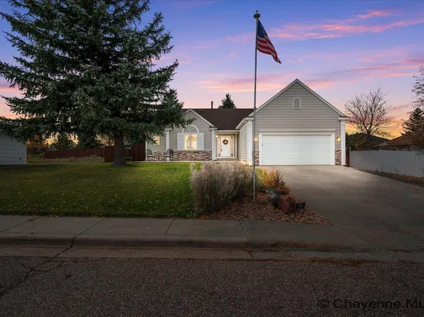 6614 Marshall Rd, Cheyenne, WY 82009