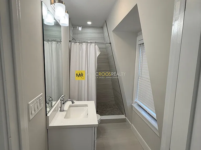 152 Trenton St #3B — Photo 17