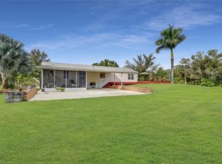 701 Limpkin Rd, Naples, FL 34120