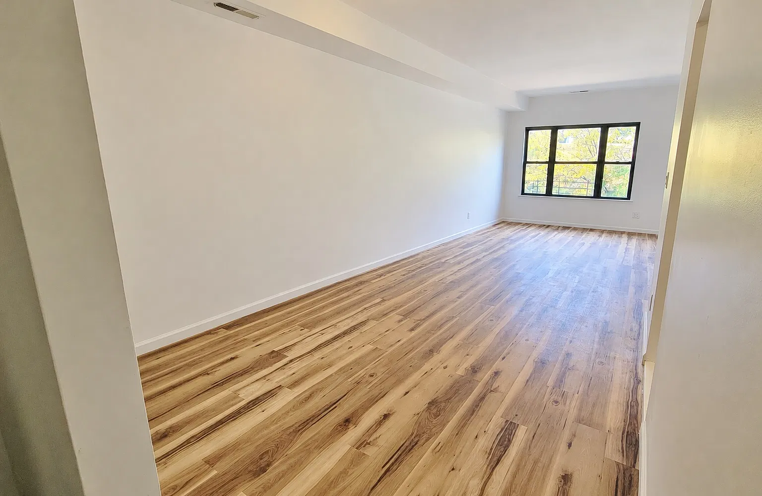 590A Kosciusko Street — Photo 2