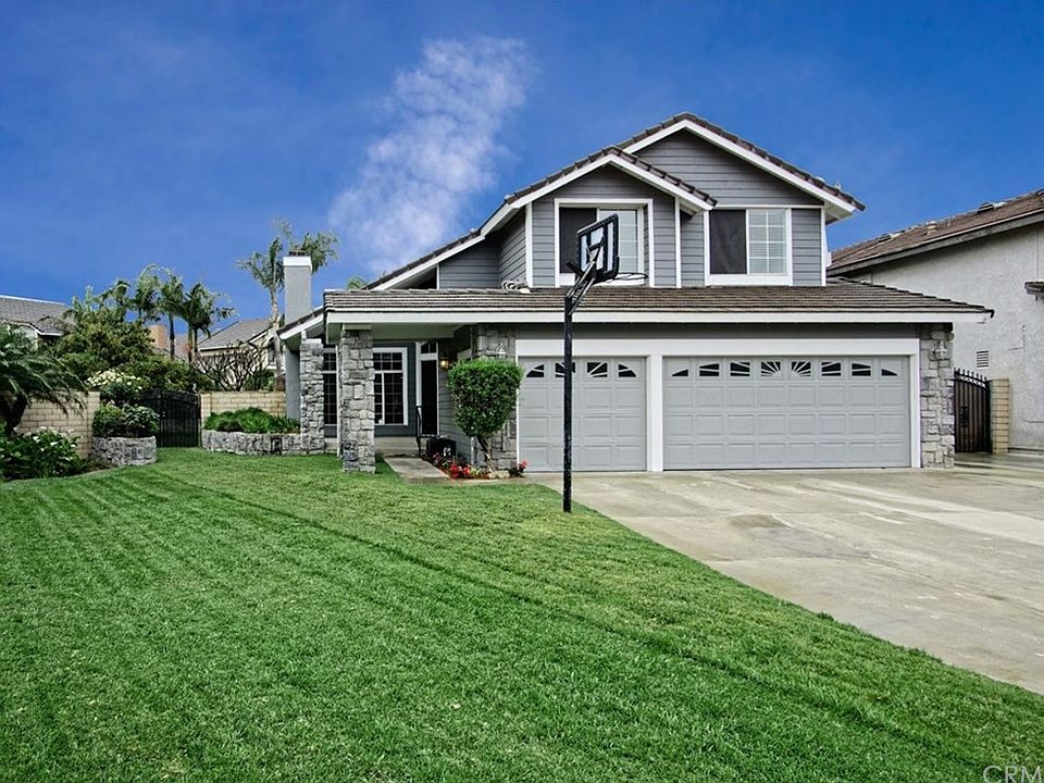 1st image of 13850 Live Oak Ct
